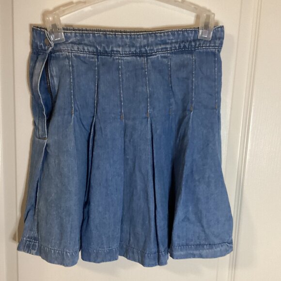 Divided Women's Light Wash Blue Denim Pleated Mini Tennis Skirt Cotton - Picture 3 of 6